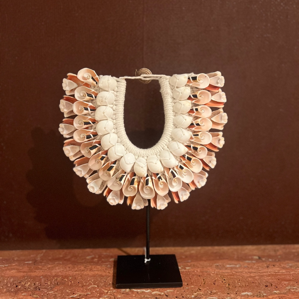 Small Shell necklace