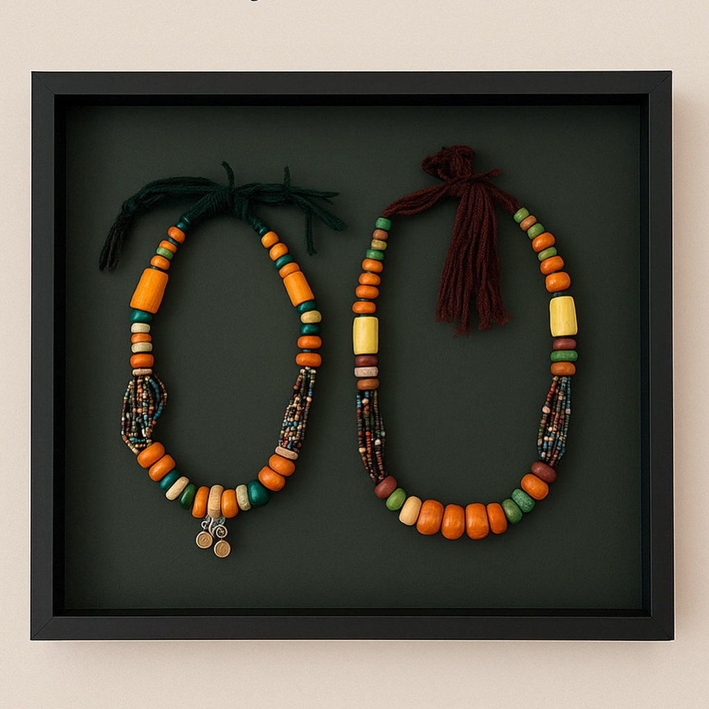 Exclusieve kralen ingekaderd met kunstglas by Caulier